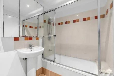 Property photo of 448 Boundary Street Spring Hill QLD 4000