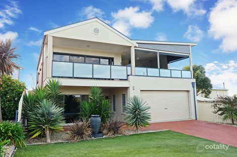 4 Sinclair St, Hayborough, SA 5211