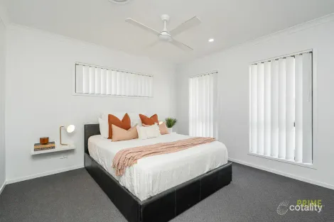 Property photo of 10 Coolamon Court Urraween QLD 4655