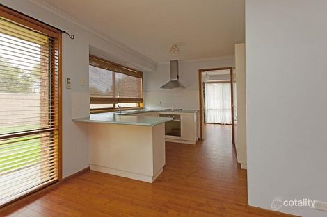 Property photo of 8 Ditmann Place Lavington NSW 2641