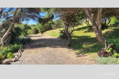 Property photo of 6 Amanda Crescent Venus Bay VIC 3956