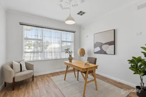 Property photo of 35 Quinlivan Road Pooraka SA 5095