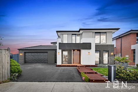 Property photo of 30 Featherdown Way Clyde North VIC 3978