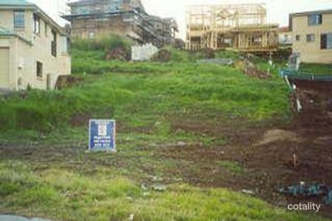 Property photo of 1/8 Peterborough Avenue Lake Illawarra NSW 2528