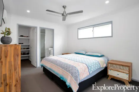 Property photo of 4/146 Shoal Point Road Shoal Point QLD 4750