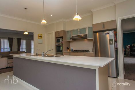 Property photo of 1 Yackerboon Place Orange NSW 2800