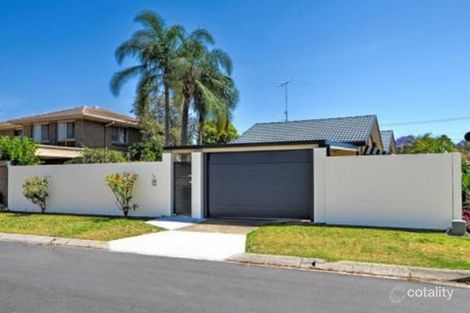 24 Hokitika St, Broadbeach Waters, QLD 4218