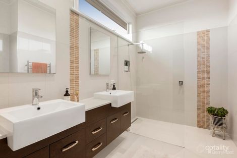 Property photo of 16 Fellows Street Mitcham VIC 3132