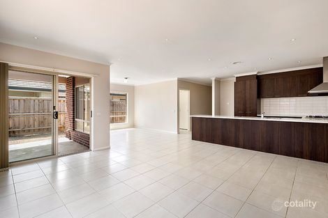 Property photo of 2 Heronvale Court Doreen VIC 3754