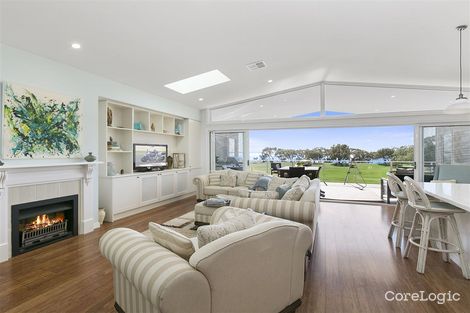 Property photo of 87 Oquinn Street Nudgee Beach QLD 4014