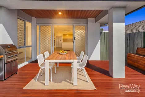 Property photo of 3 Grindelia Drive Springfield Lakes QLD 4300