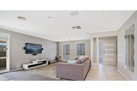 Property photo of 2 Pepper Close Diggers Rest VIC 3427