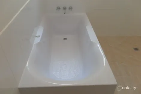 Property photo of 130 Cunningham Street Urangan QLD 4655