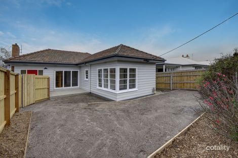 3 Camden Rd, Newtown, VIC 3220