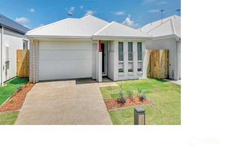 70 Francis Rd, Lawnton, QLD 4501