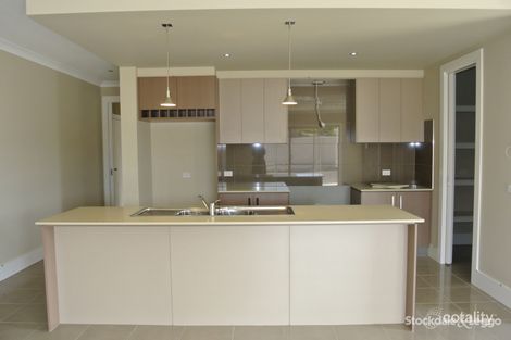 Property photo of 1 Lucerne Way Darley VIC 3340