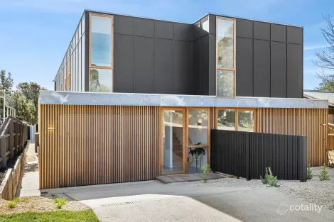 Property photo of 48 Riverside Drive Torquay VIC 3228