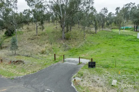 Property photo of 20 Pindari Drive Nemingha NSW 2340