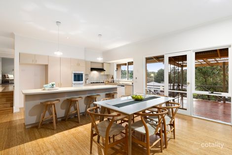 Property photo of 24 Balmoral Circuit Eltham VIC 3095