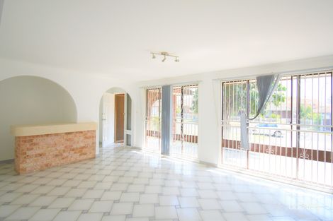 Property photo of 9 Andrea Close Bonnyrigg NSW 2177