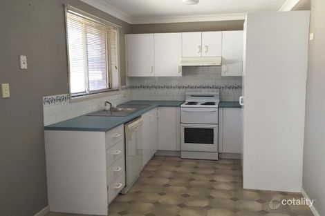 Property photo of 2/20 Bensley Close Lake Haven NSW 2263