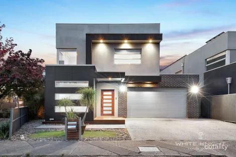 Property photo of 24 Bennets Lane Caroline Springs VIC 3023