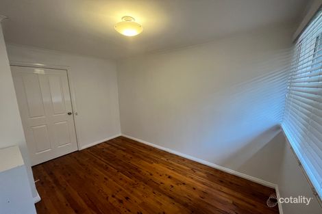 Property photo of 7 Tallowwood Crescent Bradbury NSW 2560