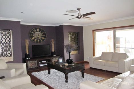 Property photo of 24 Lake Breeze Drive Windaroo QLD 4207