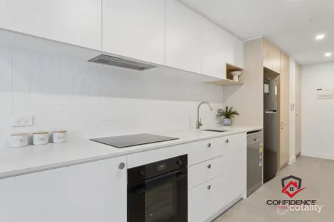 Property photo of 704/2 Furzer Street Phillip ACT 2606