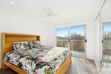 Property photo of 17 Toongara Avenue Bateau Bay NSW 2261