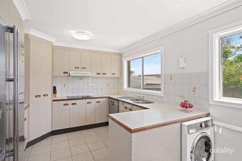 Property photo of 125 Ocean Parade Blue Bay NSW 2261