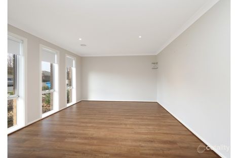 Property photo of 10 Elysian Place Cranbourne West VIC 3977