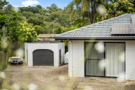 Property photo of 5 Nepean Kuluin QLD 4558