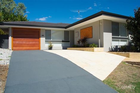 Property photo of 20 Coorong Place Kallaroo WA 6025