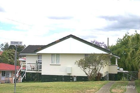 6 Sloane St, Stafford Heights, QLD 4053