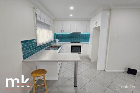 Property photo of 5 May Place St Andrews NSW 2566