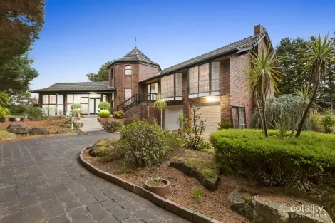 Property photo of 64 Knees Road Park Orchards VIC 3114