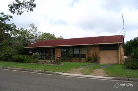 8 Crestwood Ave, Niagara Park, NSW 2250