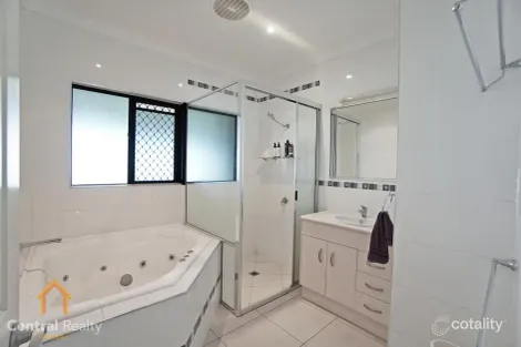 Property photo of 21 Parklands Circuit Mareeba QLD 4880