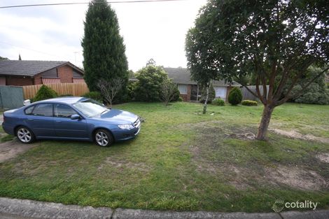 1 Applegum Cl, Croydon Hills, VIC 3136