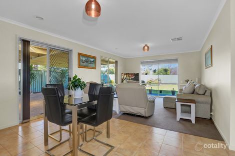 Property photo of 33 Rostrata Crescent Mooroopna VIC 3629