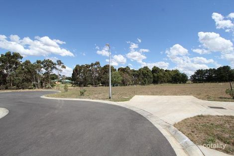 Property photo of 8 Crook Court Ballan VIC 3342