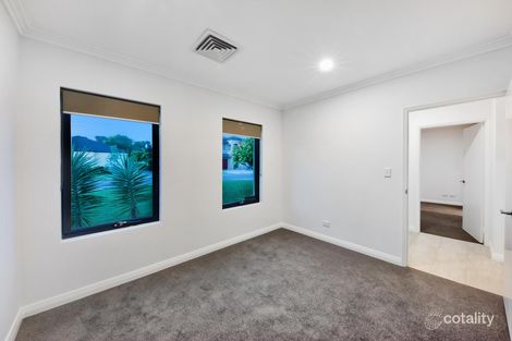 Property photo of 449A Crawford Road Dianella WA 6059