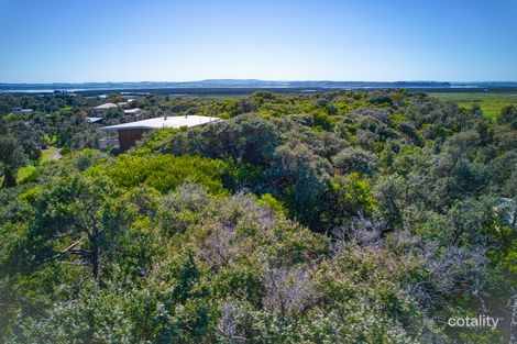 20 St Ives Cres, Venus Bay, VIC 3956