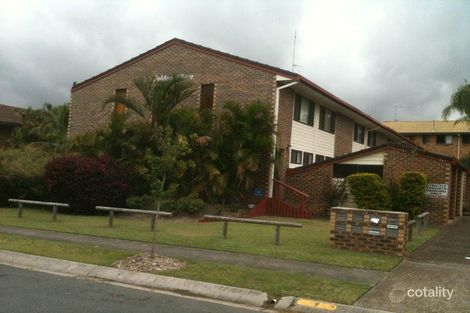 2/7 Christina Ct, Mermaid Waters, QLD 4218