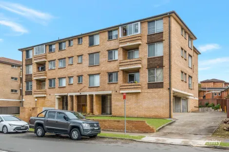10/13 Speed St, Liverpool, NSW 2170