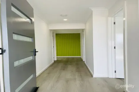 Property photo of 19 Yardley Road Tarneit VIC 3029