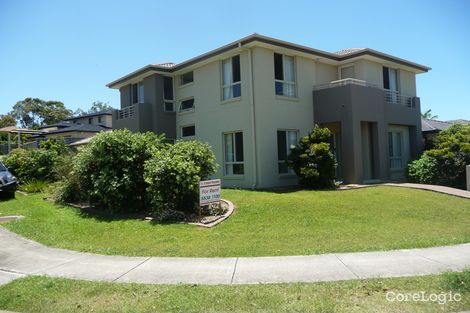 204 Crestwood Dr, Molendinar, QLD 4214