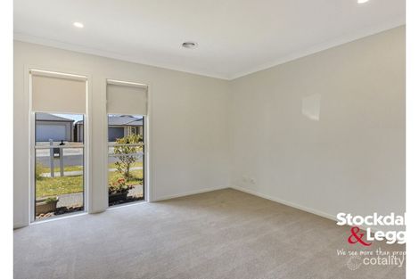 Property photo of 29 Lavinia Street Greenvale VIC 3059