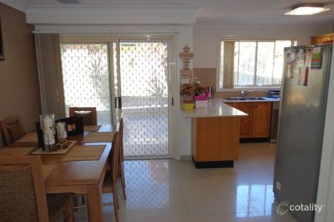 Property photo of 1/43 Allambie Road Edensor Park NSW 2176